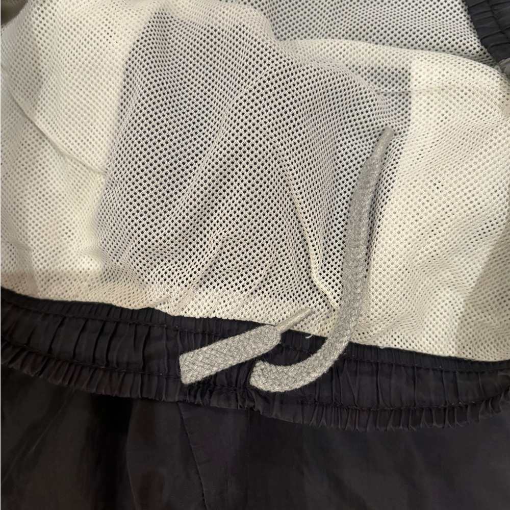 Nike‎ Black and Gray swim trunks - Picture 4 of 7